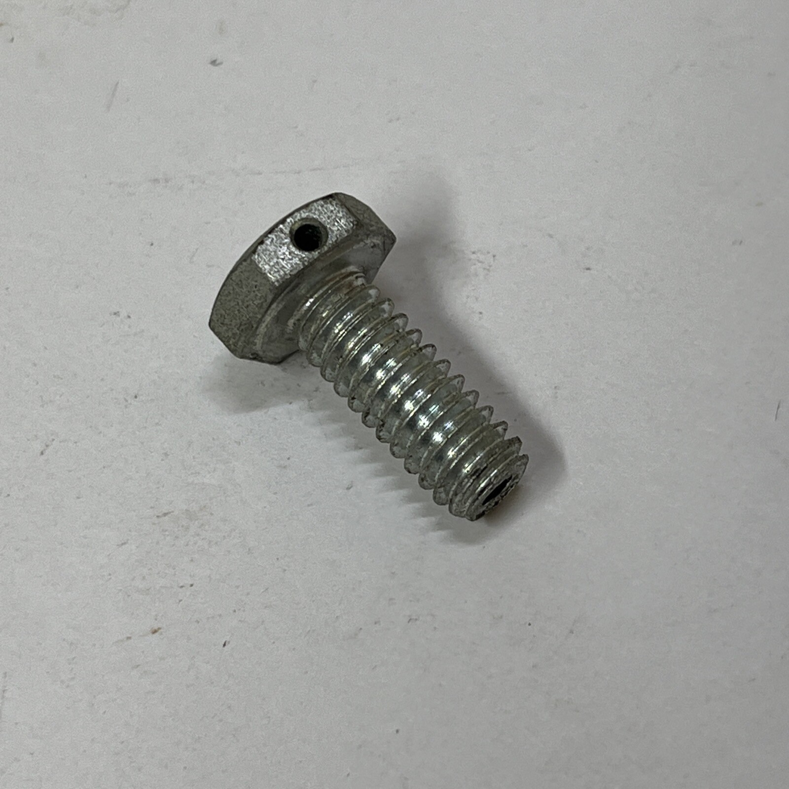 1 Harley Davidson 1/4″-20 x 5/8″ Drilled Hex Head Grade 8 Bolt OEM 3751 AMF