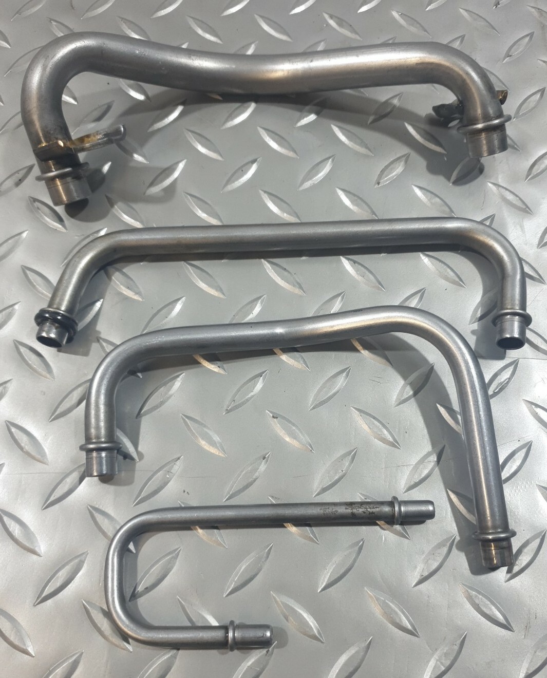 ♻️ Honda VFR 750F RC24 1988 1989 Engine Inner Oil Feed Lines Pipes ♻️
