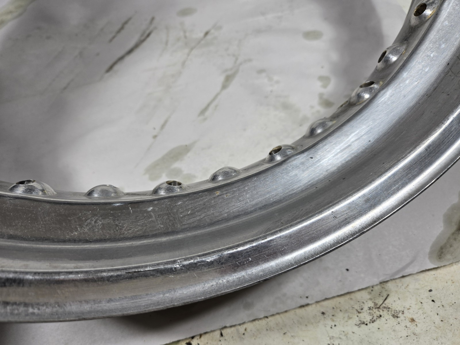 NOS Akront Aluminum Shouldered Rim 18″ x 3.50