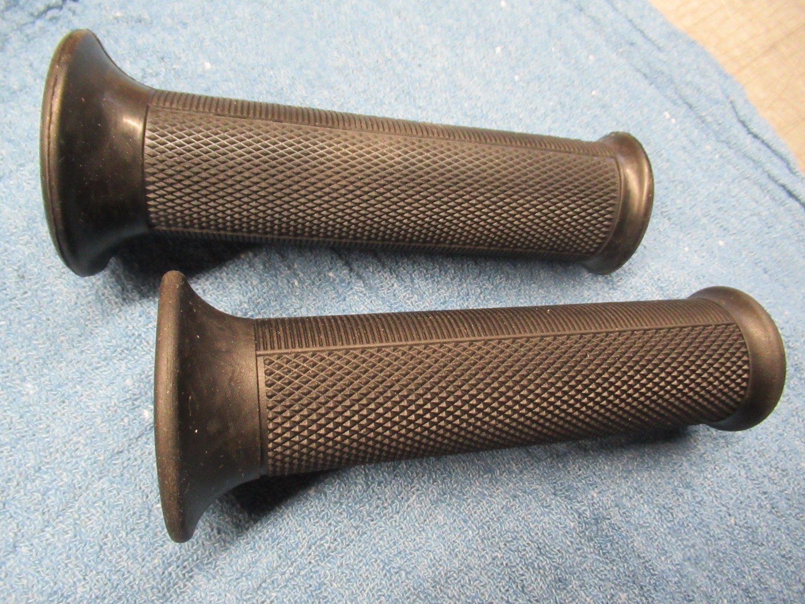 BMW Airhead Magura Type Handlebar Grips r60/2 r69s r60/5 r75/5 r90s r75/6 r100