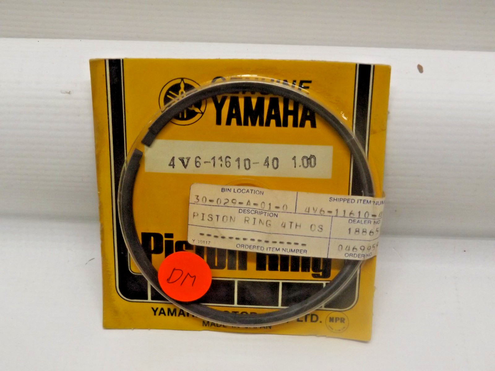 NOS YAMAHA 4V6-11610-40-00 PISTON RING SET 1MM OS IT465