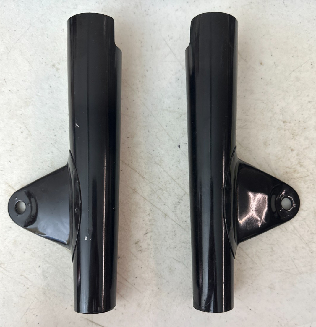 NEW AFT SET UNIVERSAL FRONT FORK COVER EARS CT90K1 CT90K2-K3 REF 51606-028-010
