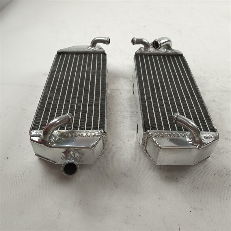 For 1996 1997 1998 1999 2000 SUZUKI RM250 Aluminum Radiator