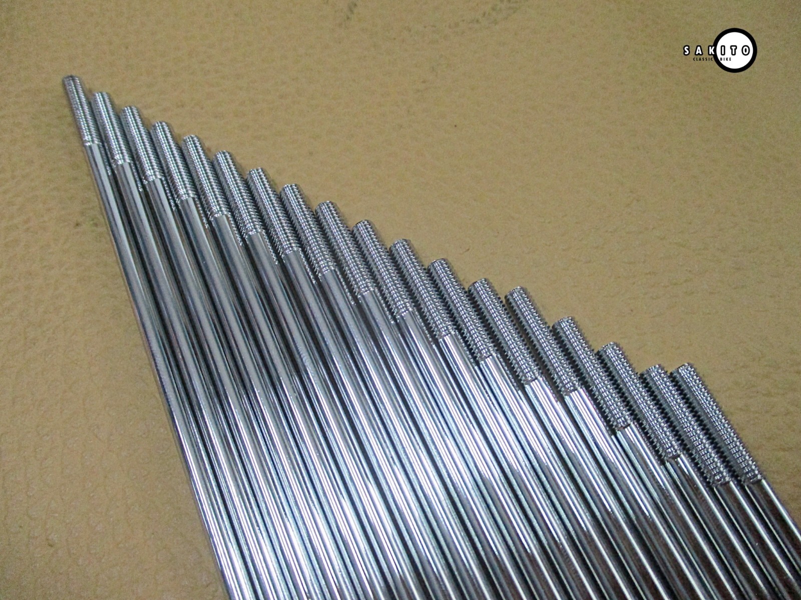 HONDA CB550 F/K 1977-1978 F + R STAINLESS SPOKE SET GOLD NIPPLES 80Pcs *sa2375*