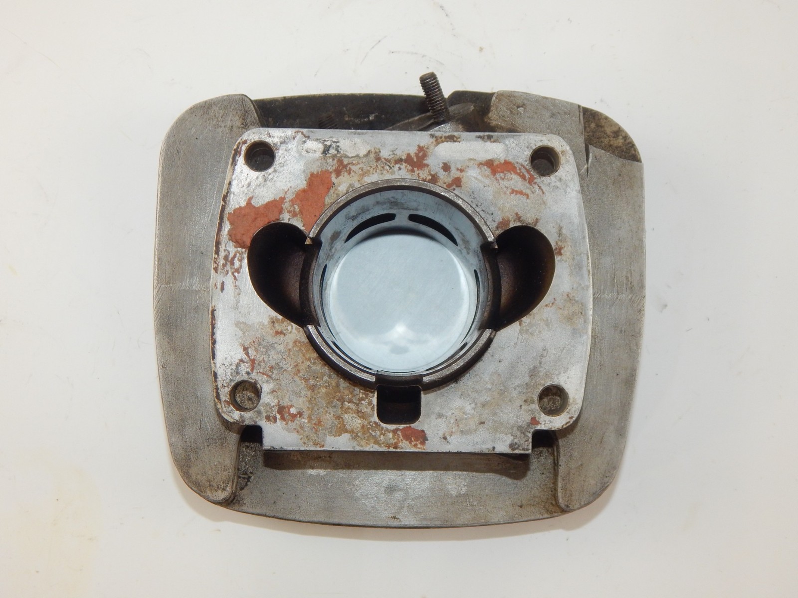 1971-1973 CZ 250 ENGINE MOTOR TOP END CYLINDER 980-13-122 BORE 70mm VINTAGE
