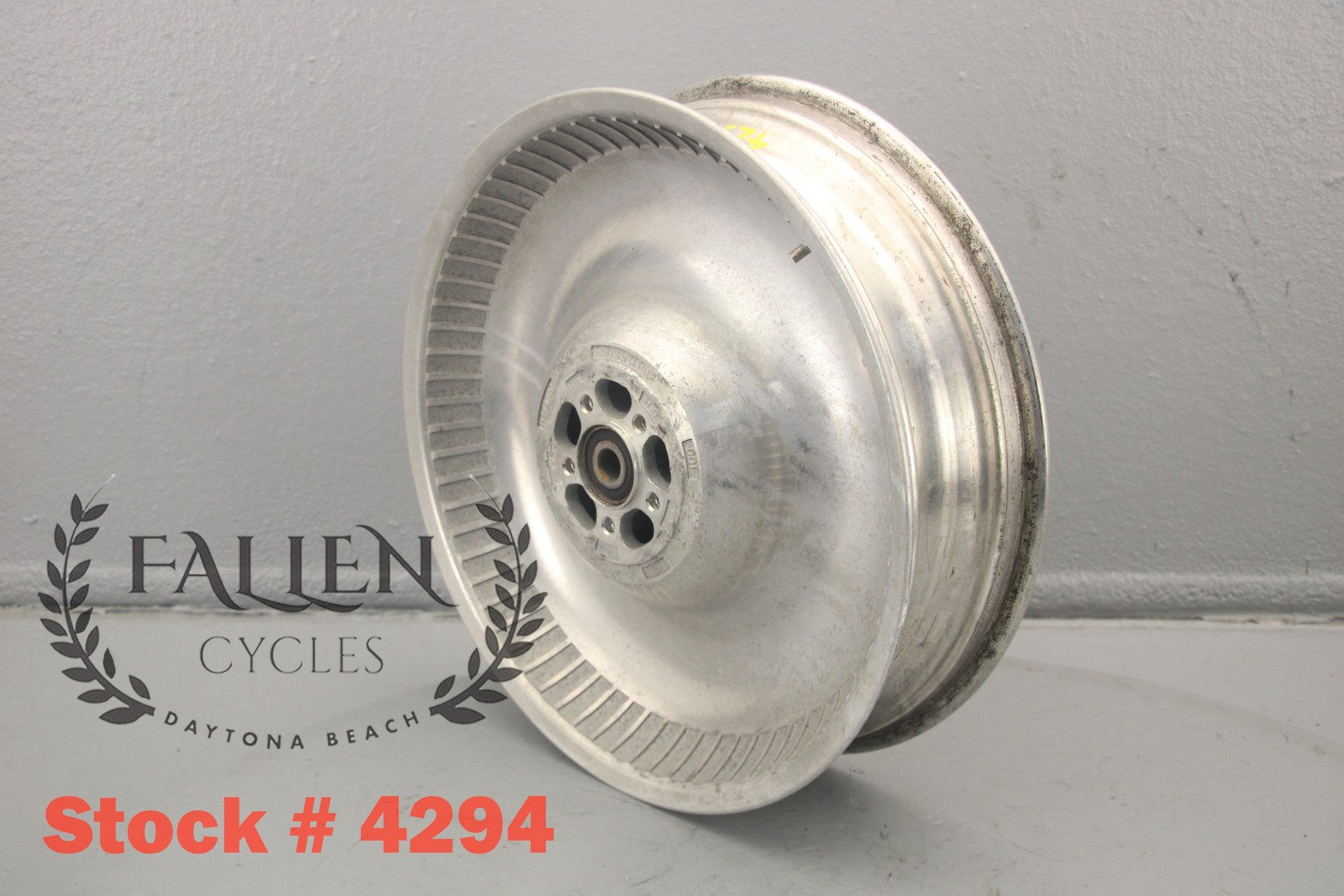 2006 Harley Softail Deuce 17″ x 4.5″ Back Rear Wheel Rim 3/4″ DISK #4294