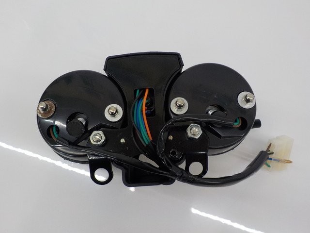 Hawk 160km/h Speedometer Gauge Black Wired for R5-7 Used