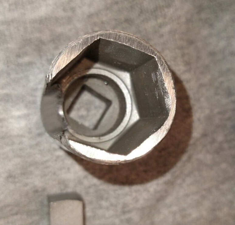 Harley M8 ACR tool socket automatic compression release Rocker Box Installed