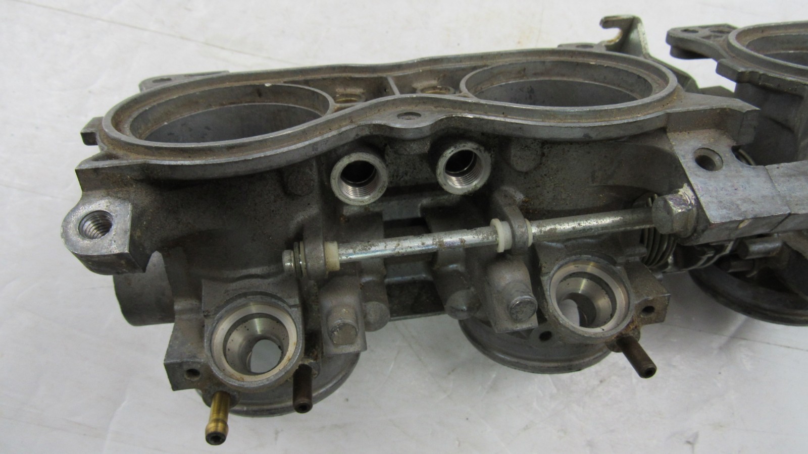 2000 Honda CBR929 929 OEM Throttle Bodies Bare
