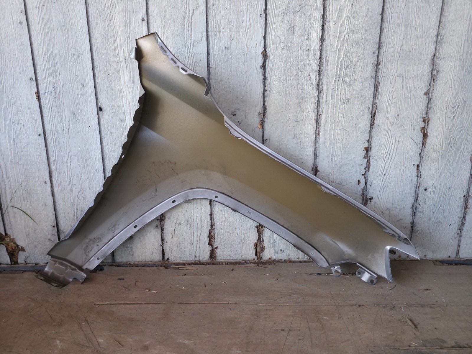 2011 2012 2013 – 2018 2019 2020 2021 JEEP GRAND CHEROKEE LEFT DRIVER SIDE FENDER