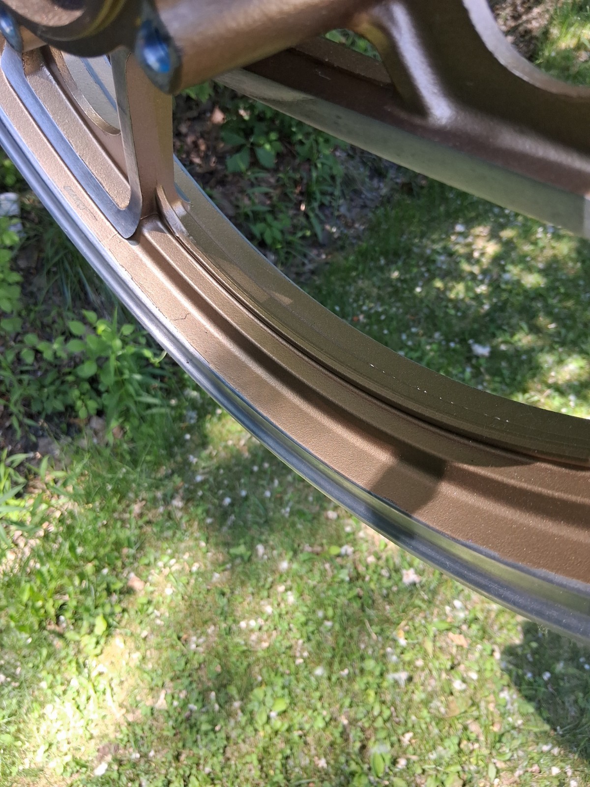 Yamaha RZ350 Front RIM wheel Beautiful Condition Freshly Painted And Polished