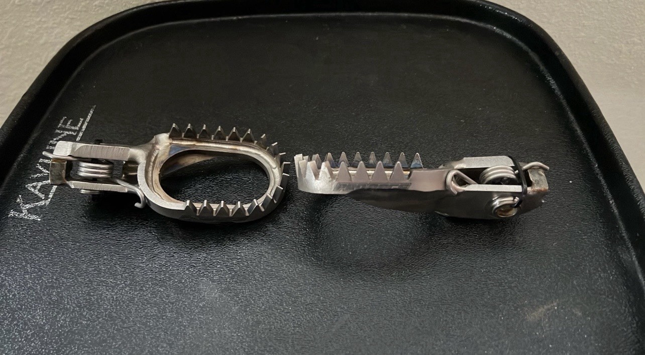 Works Connection Titanium Pro Pegs KTM Husky