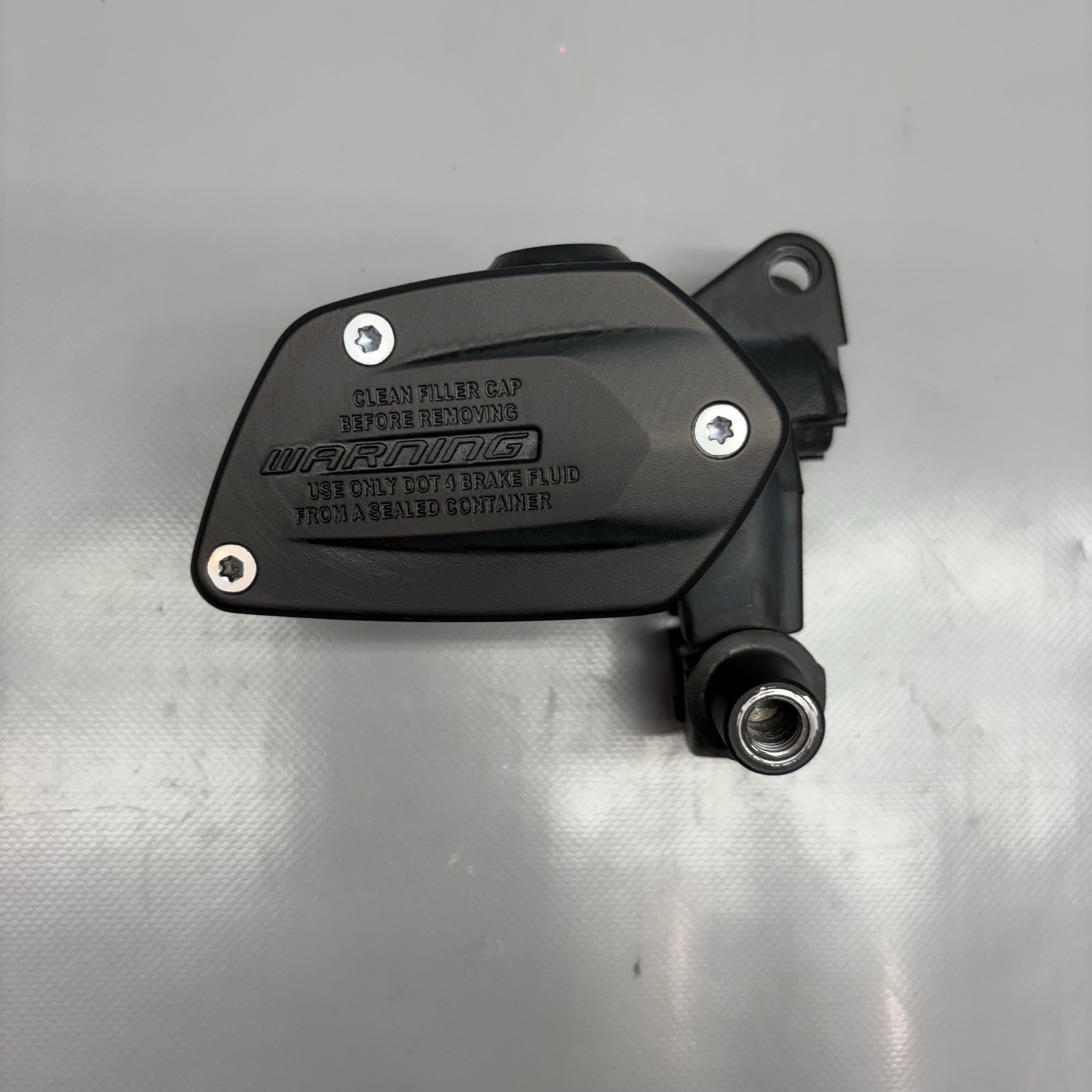 BMW S1000R FLUID RESERVOIR 2020 2021 2022 2023 2024 2025 OEM