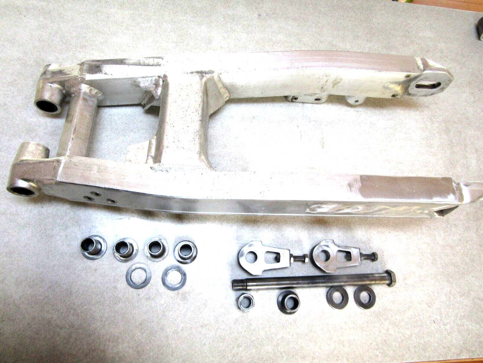 HUSQVARNA,CAGIVA 1985 WMX125,WRK125,SWINGARM,PIVOT BOLT,BEARINGS,AXEL,TENSIONERS