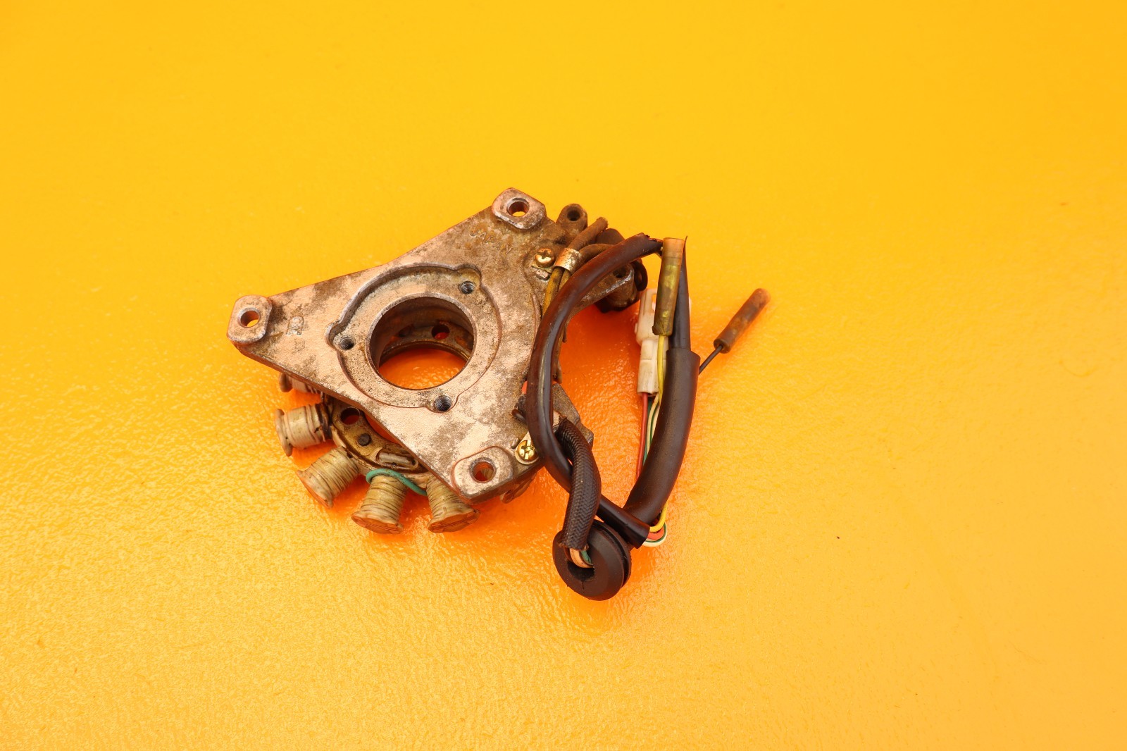 1995 – 2006 Yamaha Banshee Yfz350 Stator Magneto Generator 3GG-85510-01-00