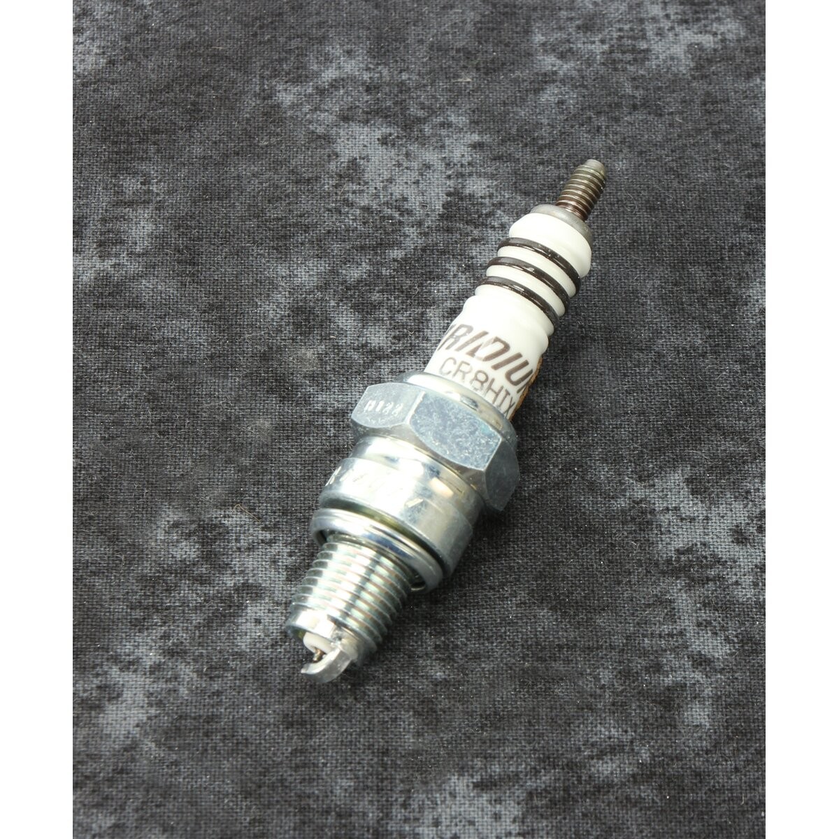 NGK CR8HIX Iridium Spark Plug – 7669