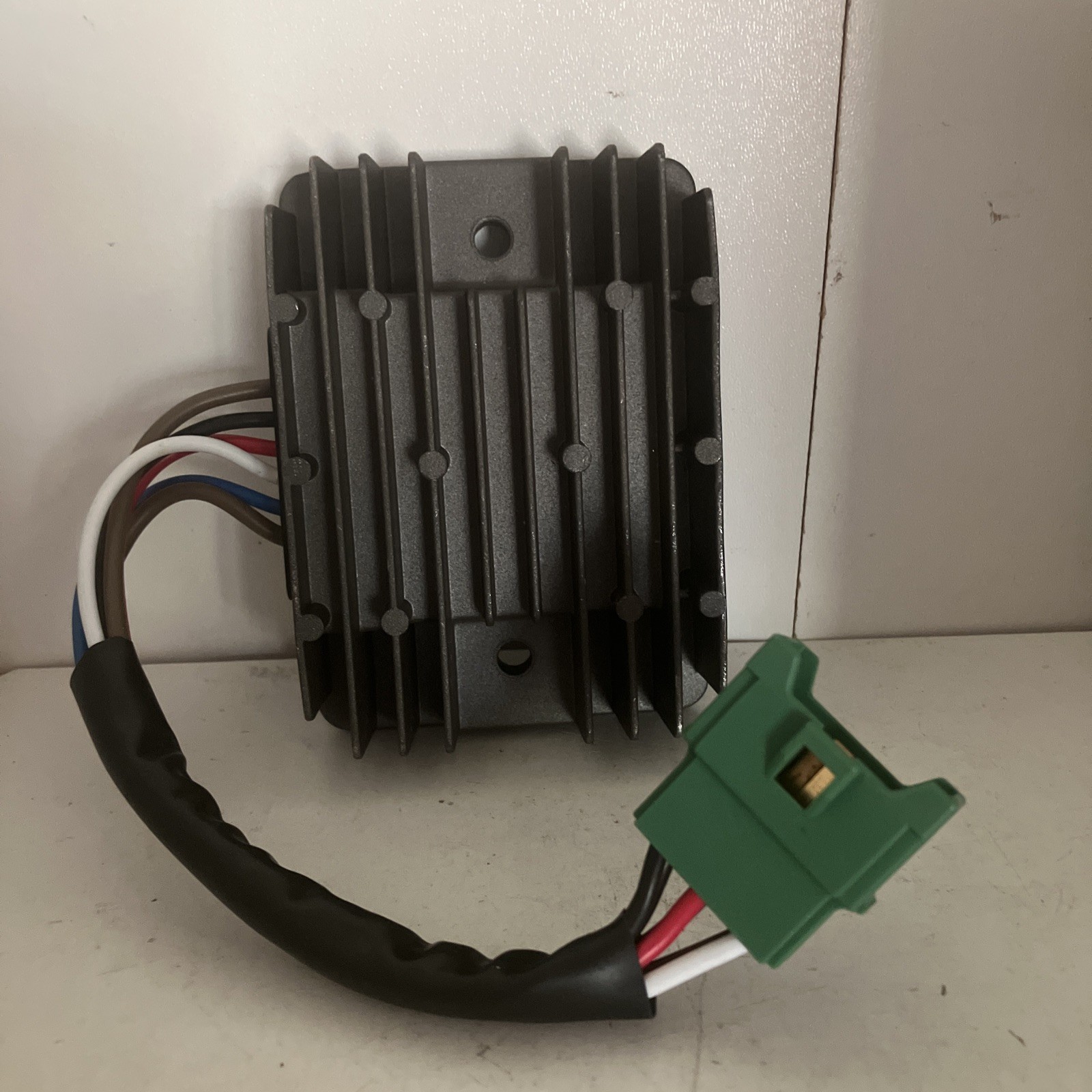 1pz Lega Tensione Regolatore Raddrizzatore 31750-Z2E-803 31750Z2E803