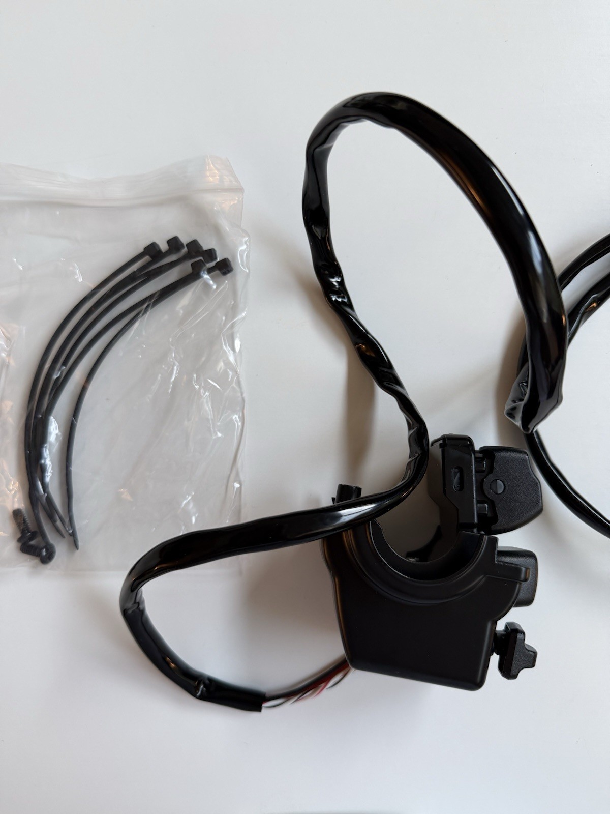 Cruise Control Switch Kit For Harley-Davidson Softtail 2016-2024 41000369