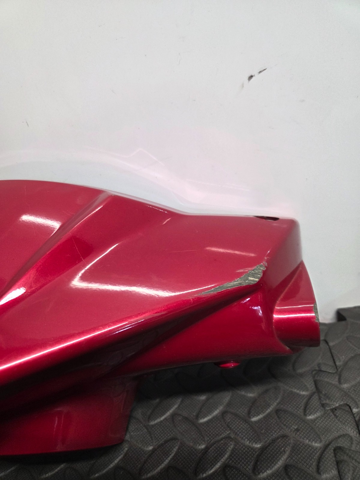 SYM Simply 50 / 100 (2003) Front Dash Panel – Used – Crack Shown