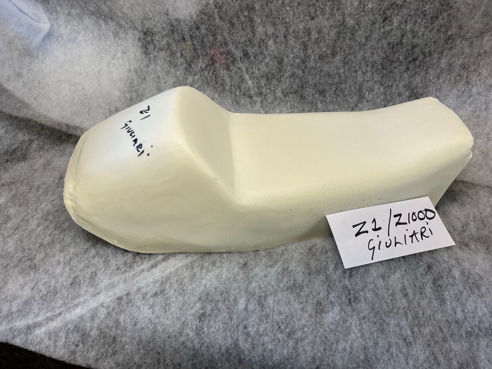 KAWASAKI Z1 900 GIULIARI STYLE SEAT FOAM MADE TO FIT STANDARD ‘PAN’