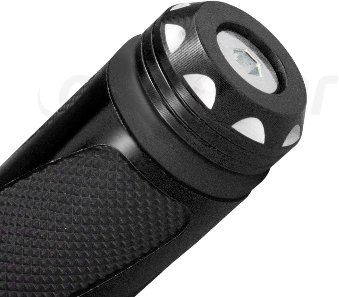 Upgrade Your Ride: Aluminum Motorcycle Grips – Fits 7/8 & 1 Inch Bars
