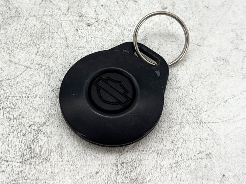 2006 Harley Street Glide Touring FLHXI OEM Smart Keyless 1 Key Fob Remote
